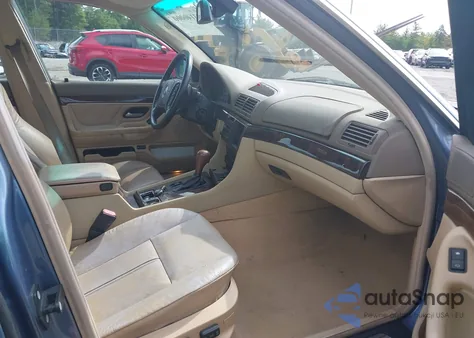 2001 BMW 740Il из США, поврежденный, VIN WBAGH83421DP23764